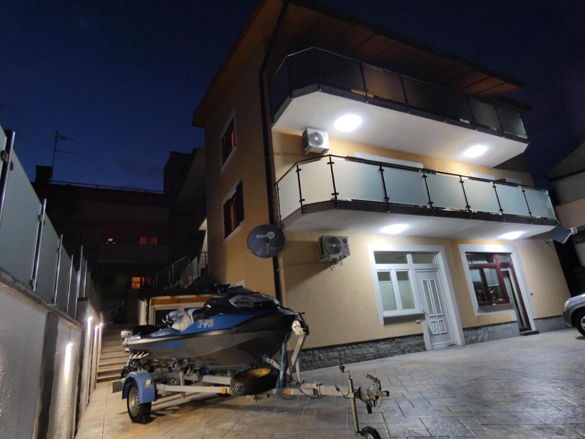 Apartment & Olive Oil Valuma